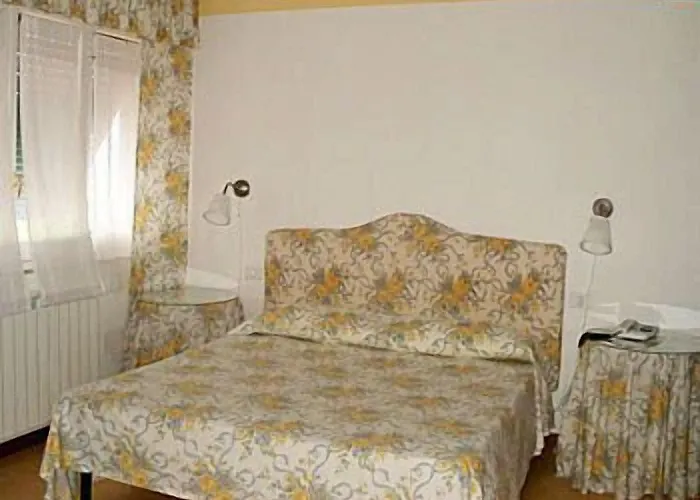 Sette Archi 3* Bocca di Magra