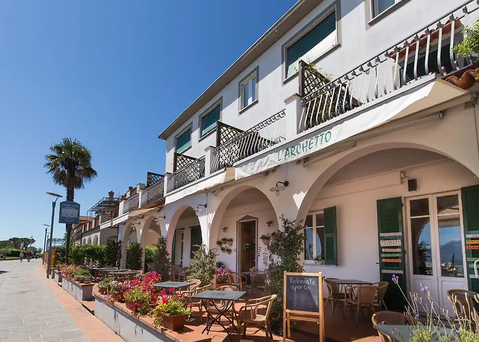 Sette Archi 3* Bocca di Magra