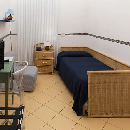 Otel Sette Archi Bocca di Magra