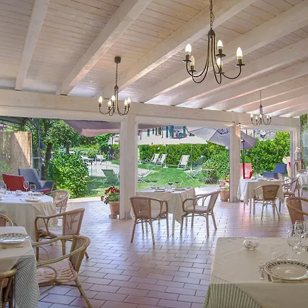 Sette Archi فندق Bocca di Magra