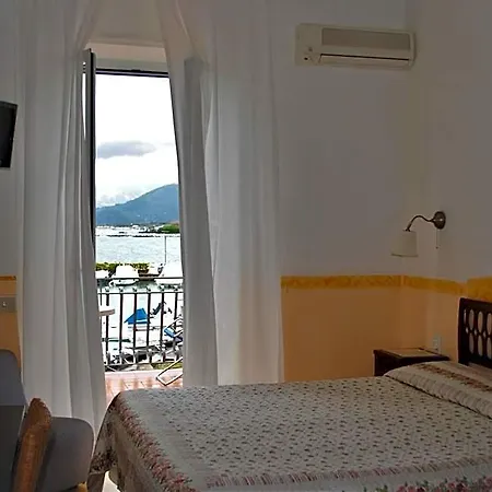 Sette Archi Otel 3*