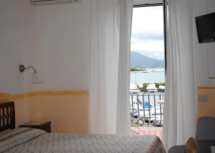 Hotel Sette Archi Bocca di Magra